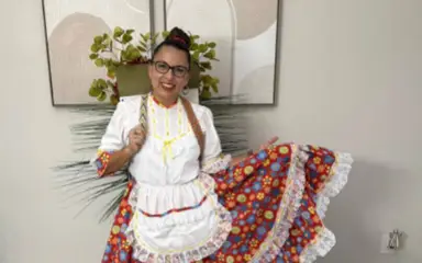 Selebre Kilti li: Madan Stauffer bay lavi a Mwa Eritaj Panyòl la